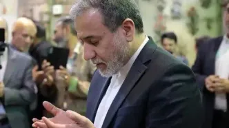 تشرف عراقچی به زیارت حرم حضرت فاطمه معصومه (س)