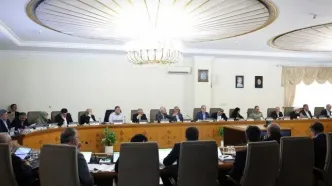 این وزیر پزشکیان با لباس نظامی به جلسه هیئت دولت رفت+ عکس