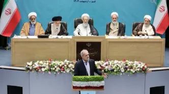 حضور پزشکیان در سومین اجلاسیه رسمی مجلس ششم خبرگان رهبری