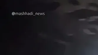 فیلم آتش‌سوزی در یک منزل مسکونی در مشهد به دلیل اتصالی برق !