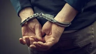 لحظه دستگیری یک دزد توسط مردم در تهران/ ویدئو