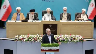 سخنرانی پزشکیان در جمع اعضای مجلس خبرگان در قم