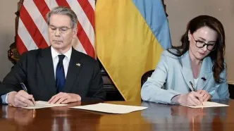 آمریکا و اوکراین توافق معدنی را امضا کردند