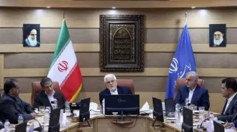 باید از تجارب علمی و فناوری سایر کشورها استفاده کرد