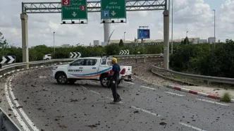 ببینید | اصابت موشک یمن به فرودگاه بن گورین در اسرائیل