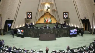 نبرد جدید یاران قالیباف با پایداری ها در مجلس/ پشت پرده برگزار نشدن انتخابات هیأت رئیسه دائم فراکسیون انقلاب اسلامی