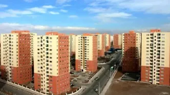 متقاضیان مسکن مهر به خاک سیاه نشستند