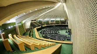 اعلام وصول ۶ سؤال ملی نمایندگان از وزرای دولت