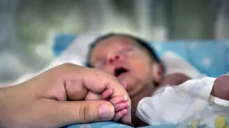 هزینه ماهانه ۸ میلیون تومانی دارو برای هر کودک مبتلا به HIV / جامعه دندان‌پزشکی همچنان از آگاهی کافی نسبت به HIV و ایدز برخوردار نیست