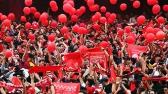 هواداران تراکتور جشن قهرمانی را بهم ریختند!
