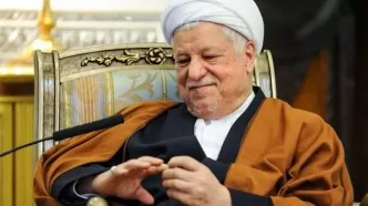 آیت‌الله هاشمی  رفسنجانی با لباسی اسپرت در ژاپن! + عکس