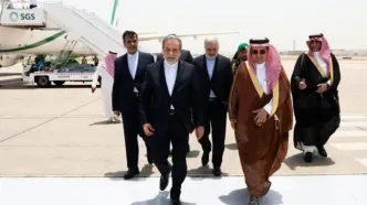 عراقچی وارد جده شد/ ویدئو