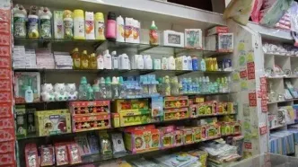 عرضه داروهای نوزادان در فروشگاه‌های سیسمونی