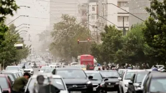 هموطنان از تردد غیرضروری در فضای باز هنگام گرد و غبار خودداری کنند