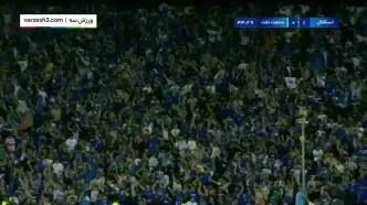 خلاصه بازی استقلال 2 - صنعت نفت آبادان 0