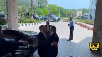 استقبال گرم وزیر خارجه پاکستان از عراقچی