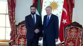 گفتگوی اردوغان و الجولانی در مورد تحولات منطقه‌ای و بین‌المللی