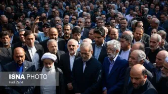 پزشکیان در  مراسم تشییع پیکر رئیس مجمع خیرین مدرسه‌ساز