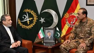 دیدار عراقچی با فرمانده ستاد کل ارتش کشور پاکستان