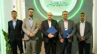 تفاهم‌نامه توسعه زیرساخت‌های حمل‌ونقل برقی و ریلی ارس امضا شد