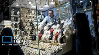 ادامه ریزش قیمت طلا در بازار تهران | هر گرم طلای ۱۸ عیار الان چند؟