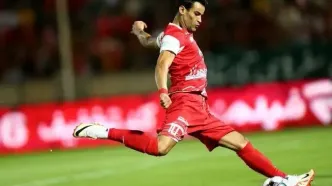 جدایی عیسی قطعی شد؛ رونمایی از شماره ۱۰ جدید پرسپولیس