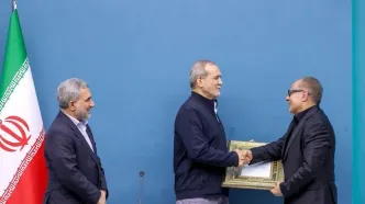 آهنگ هایده تیتر روزنامه اصولگرا شد/ عکس