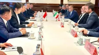 تاکید ایران و چین بر ارتقای همکاری‌های دو کشور به سطح راهبردی