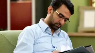 واکنش عجیب آذری‌جهرمی به قهرمانی استقلال