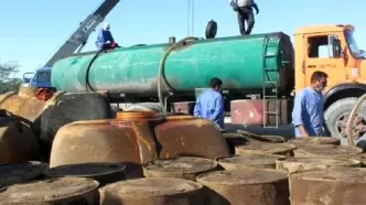 دستگیری بزرگترین باند قاچاق سوخت/ روزانه ۲۱ میلیون لیتر سوخت از کشور خارج می‌شود