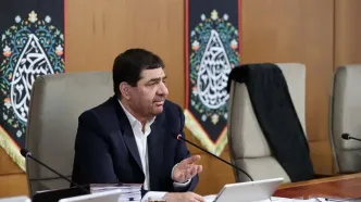 تصویری از دیدار دستیار رهبر انقلاب با خانواده شهید امیرعبداللهیان/ خانواده مخبر هم بودند