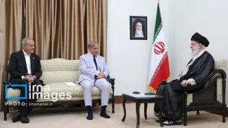 مرور تصویری بیانات رهبر انقلاب در دیدار نخست وزیر پاکستان