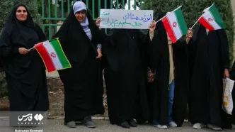 تصاویر خبرساز از تجمع متفاوت دانشجویان البرزی