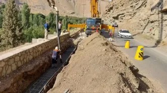 مسافران بخوانند؛ انسداد دو جاده کلیدی کشور