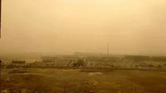 باد و طوفان شدید در تهران/عکسی از گرد و خاک در منطقه ۲۲ تهران