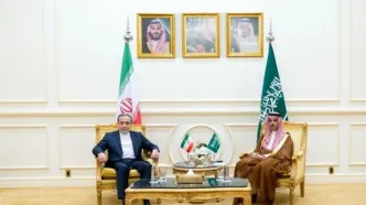 عراقچی همتای سعودی را در جریان گفت‌وگوهای ایران و آمریکا قرار داد