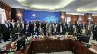 نشست مدیرعامل و معاونین با مدیران هفت منطقه مخابراتی در مشهد مقدس