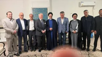تصاویر دیدنی از سیدمحمد خاتمی در دیدار با فوتبالیست ها/ کدام چهره‌های فوتبالی حضور داشتند؟