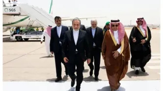 دیدار و رایزنی عراقچی با همتای سعودی+ فیلم