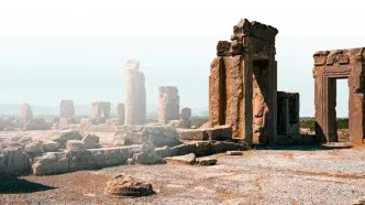 فرونشست به ۱۰ متری آرامگاه شاهان هخامنشی و ۳۰۰ متری تخت جمشید رسید