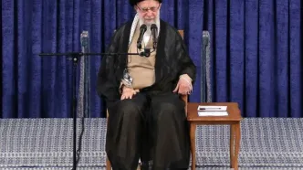 رهبر انقلاب: هیچ منفعتی برای امت اسلامی بالاتر از اتحاد نیست/ ماهیت، شکل و ترکیب حج، سیاسی است