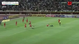 خلاصه بازی جنجالی شمس آذر 0 - تراکتور 4 جمعه 12 اردیبهشت 1404