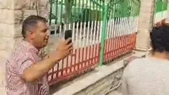 گل‌باران مدیر فرهنگ و ارشاد بوشهر، توسط هنرمندان و اهل فرهنگ برای حمایت از فستیوال کوچه + فیلم