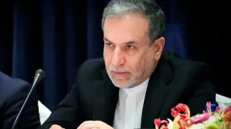 اعتراض عراقچی و ظریف به تصمیم ترامپ برای تغییر نام خلیج فارس