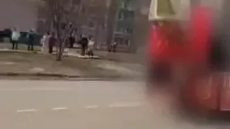 فیلم لحظه افتادن برج کرملین در مراسم رژه پیروزی