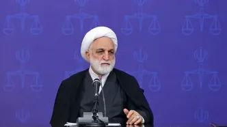 ببینید | عیادت رئیس قوه قضاییه از آیت‌الله نوری همدانی
