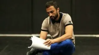 خواب خوش امیر جدیدی در کنار سگ‌های بامزه‌اش