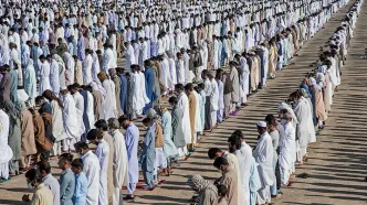 تصویری از نماز عید قربان اهل سنت که پربازدید شد