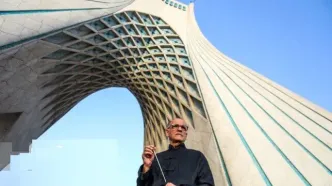 قلبم می لرزید اما ایستادیم/ همخوانی و هم نوازی «نام جاوید وطن» در میدان آزادی/ ویدئو
