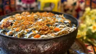 طرز تهیه آش برگ مو؛ آش خوشمزه بهاری